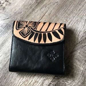 Patricia Nash Cuban carver  trifold wallet